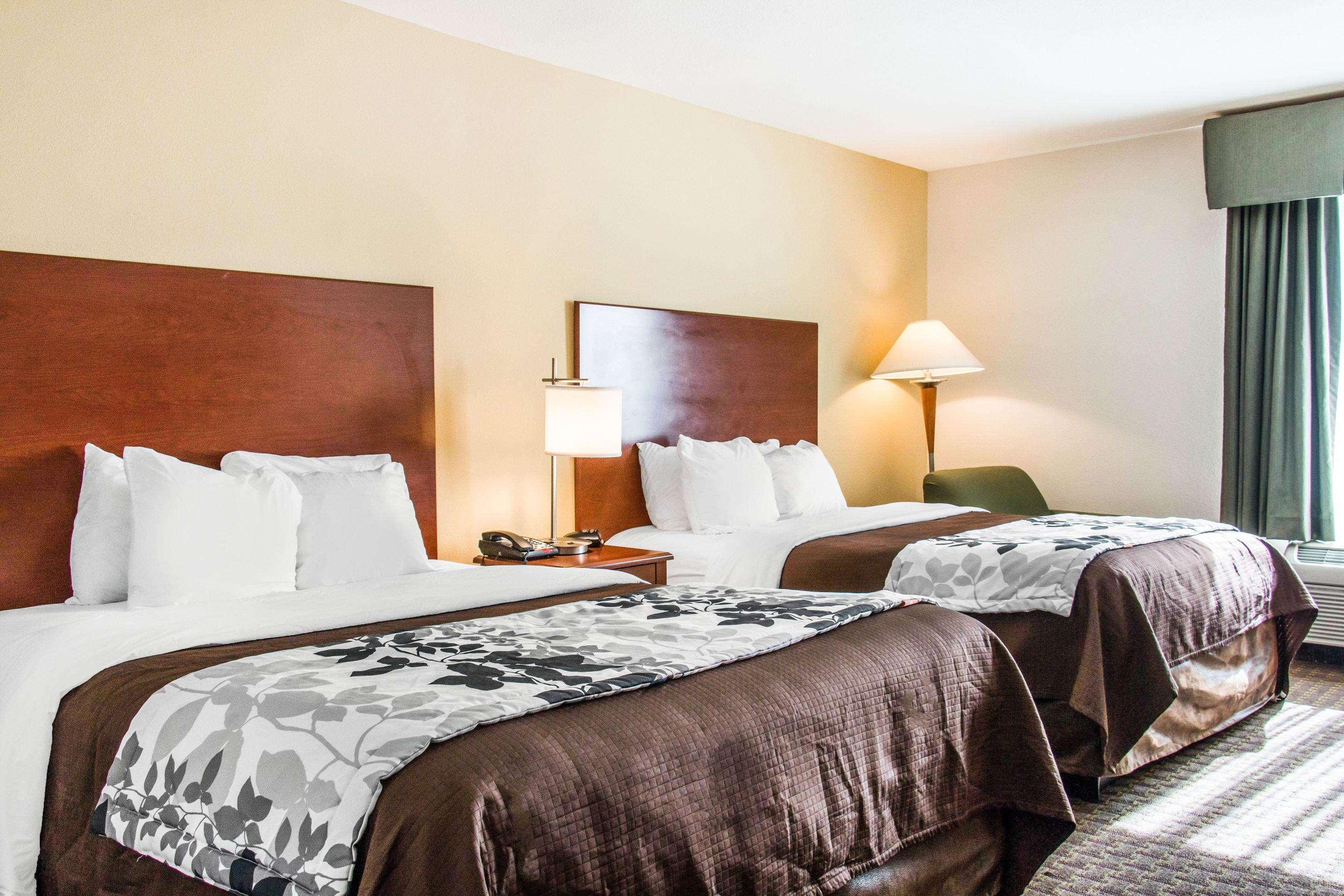 Sleep Inn & Suites Пуулър Екстериор снимка