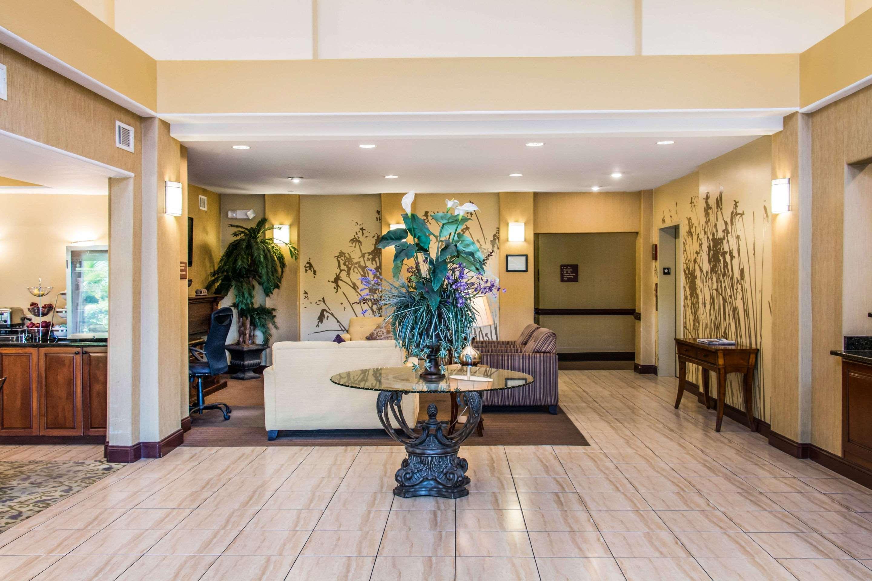 Sleep Inn & Suites Пуулър Екстериор снимка